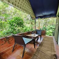 Grassroots Wayanad, Valley-view Tents