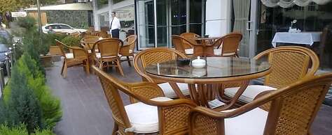 Grand Wonne Hotel
