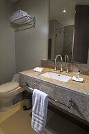 Hampton By Hilton Cartagena