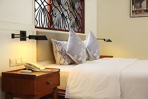 Seminyak Lagoon All Suites Hotel