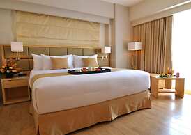 Horison Ultima Semarang