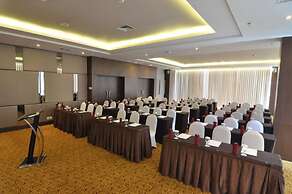 Horison Ultima Semarang