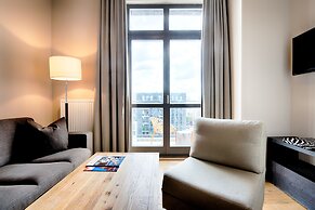 Mondrian Suites Berlin Checkpoint Charlie
