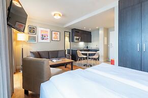 Mondrian Suites Berlin Checkpoint Charlie