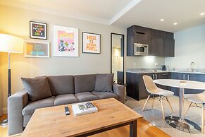 Mondrian Suites Berlin Checkpoint Charlie