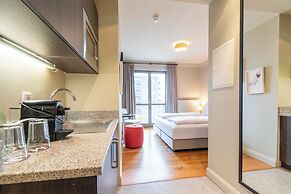 Mondrian Suites Berlin Checkpoint Charlie