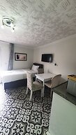 Lemon Residence