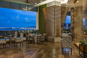 Hilton Panama