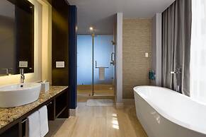 Hilton Panama