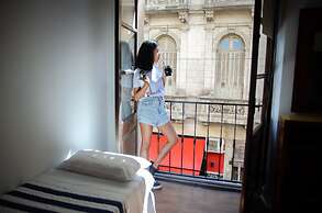 BA Stop Hotel House