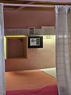 BA Stop Hotel House