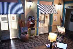 BA Stop Hotel House