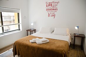BA Stop Hotel House