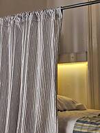 BA Stop Hotel House