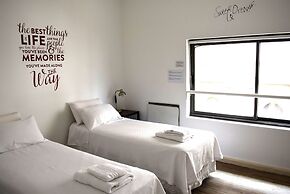 BA Stop Hotel House