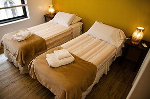 BA Stop Hotel House