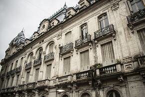 BA Stop Hotel House