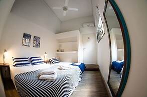 BA Stop Hotel House
