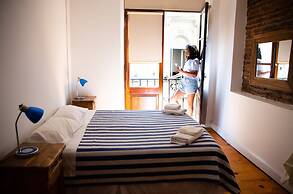 BA Stop Hotel House