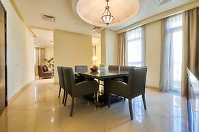 Bahi Ajman Palace Hotel