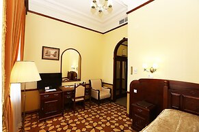 Garni Hotel