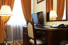 Garni Hotel