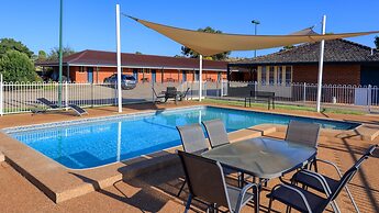 Bushmans Motor Inn