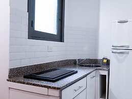 Moreno 820 by DOT Suites
