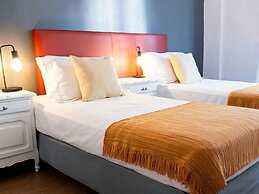 Moreno 820 by DOT Suites