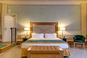 Villa Tolomei Hotel & Resort