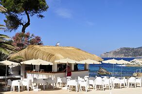 FERGUS Style Cala Blanca Suites