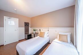 Hotel Barry