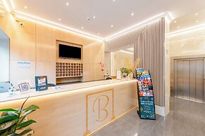 Hotel Barry