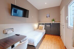 Hotel Barry