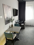 Hotel Glow