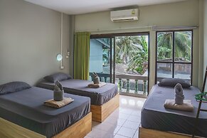 Echo Beach Hostel
