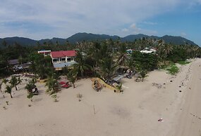 Echo Beach Hostel