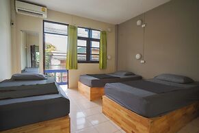 Echo Beach Hostel