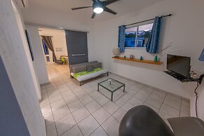 Casa Verde Hotel - Steps to the Beach | Pool, Restaurant & Bar