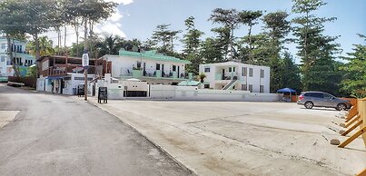 Casa Verde Hotel - Steps to the Beach | Pool, Restaurant & Bar