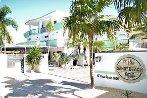 Casa Verde Hotel - Steps to the Beach | Pool, Restaurant & Bar