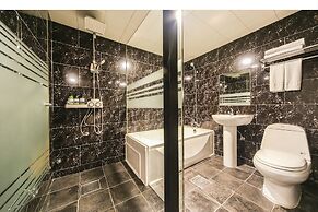 Elysee Hotel