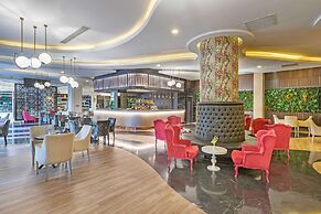 Kirman Belazur Resort & Spa - All Inclusive