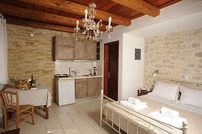 Stefanos Village