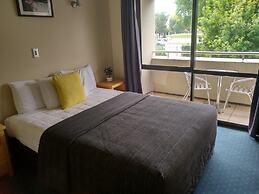 Stadium Motel