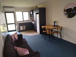 Stadium Motel