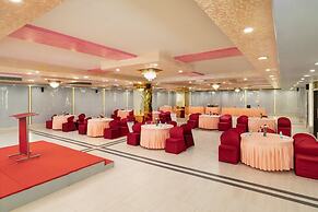 Foxoso Taj View Hotel
