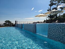 Boutique Villa De Aewol