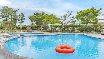 Hallim Resort