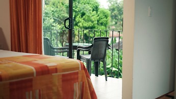 Eco Arenal Hotel